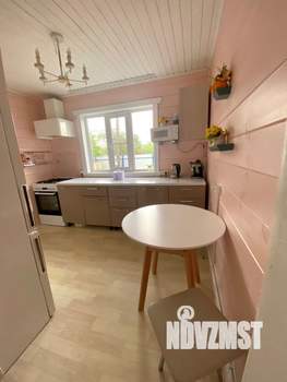 Дом 85м², 2-этажный, участок 4 сот.