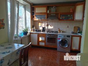 3-к квартира, вторичка, 58м2, 5/5 этаж