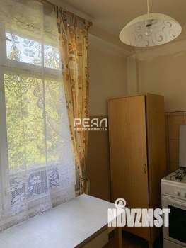 3-к квартира, вторичка, 55м2, 5/5 этаж
