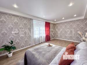 2-к квартира, вторичка, 42м2, 1/5 этаж
