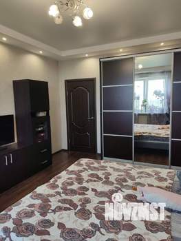 2-к квартира, вторичка, 65м2, 13/24 этаж