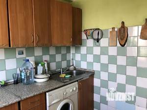 3-к квартира, вторичка, 58м2, 9/9 этаж