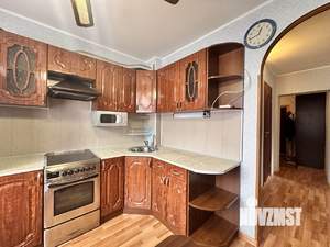 2-к квартира, вторичка, 52м2, 1/10 этаж