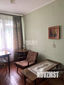 3-к квартира, вторичка, 55м2, 5/5 этаж