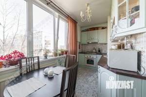 3-к квартира, вторичка, 63м2, 7/9 этаж