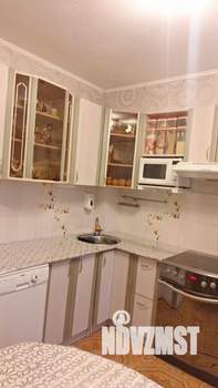 3-к квартира, вторичка, 72м2, 1/10 этаж