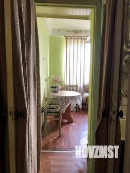 3-к квартира, вторичка, 58м2, 9/9 этаж