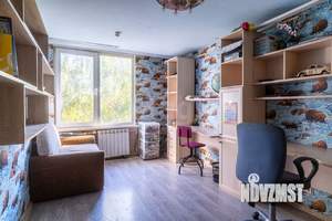 3-к квартира, вторичка, 54м2, 5/5 этаж