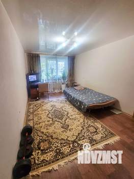 2-к квартира, вторичка, 42м2, 1/5 этаж