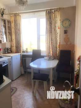 3-к квартира, вторичка, 59м2, 8/9 этаж