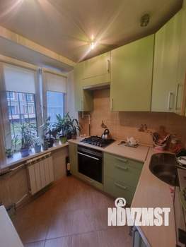 2-к квартира, вторичка, 42м2, 1/5 этаж