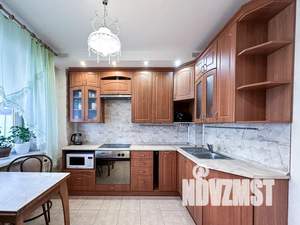 3-к квартира, вторичка, 72м2, 6/10 этаж
